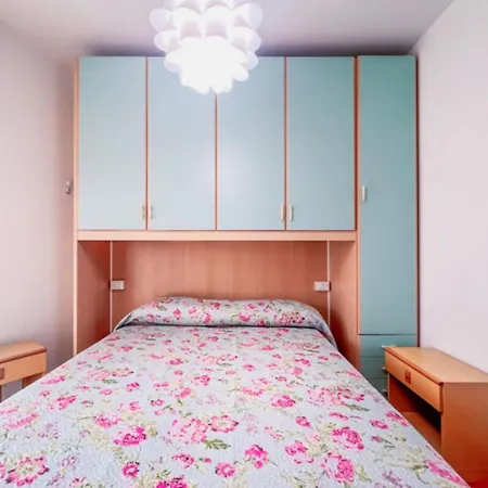 Apartment Beautifully Furnished *